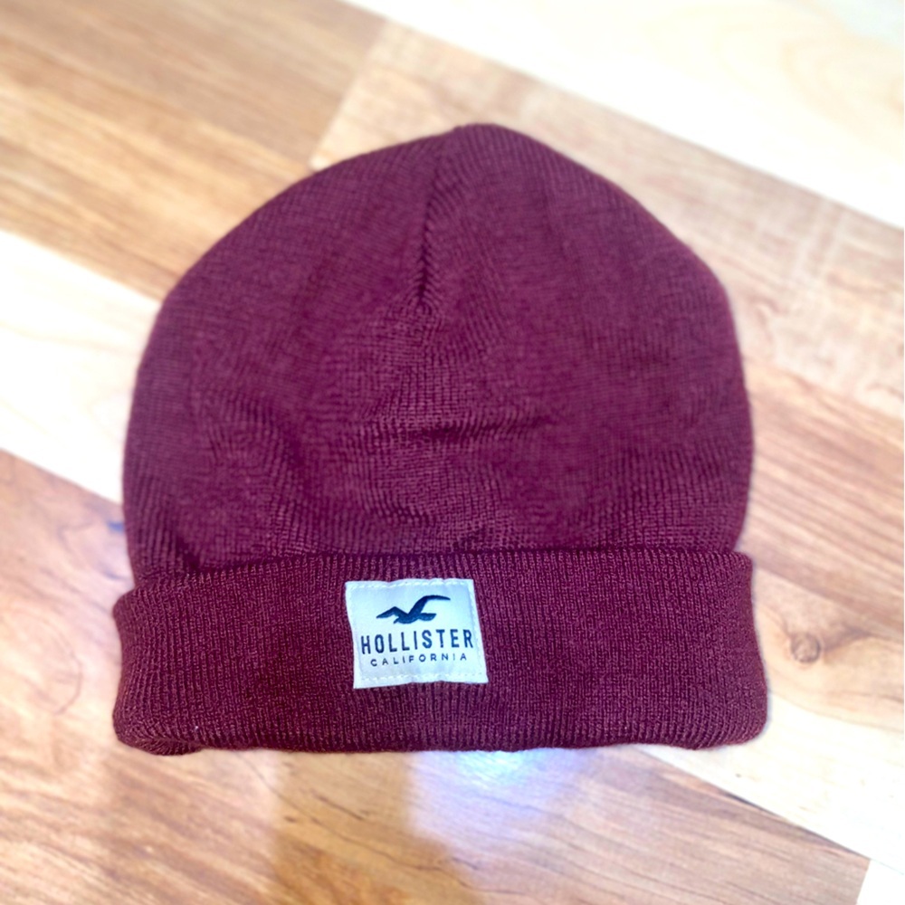 Hollister Burgundy Hat
